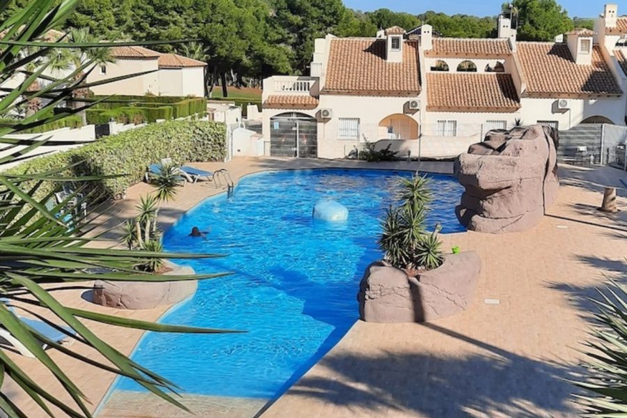 Продається дуплекс пентхаус на Las Ramblas Golf, Orihuela Costa